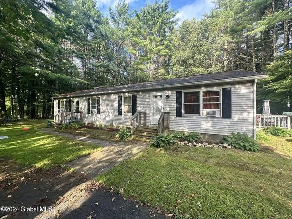 224 W Milton Road, Milton, NY 12020