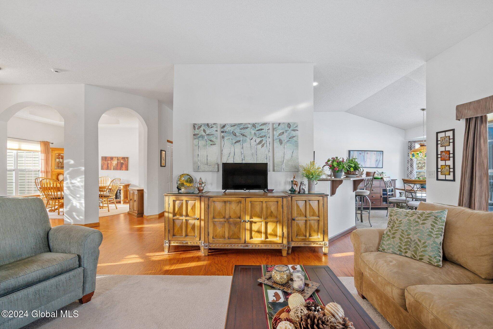 Clifton Park, NY 12065,5 Sheridan Court