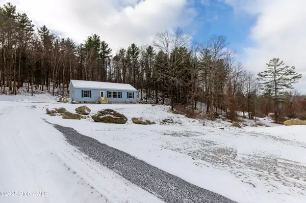 14 Cunningham Hill Road, Canaan, NY 12029