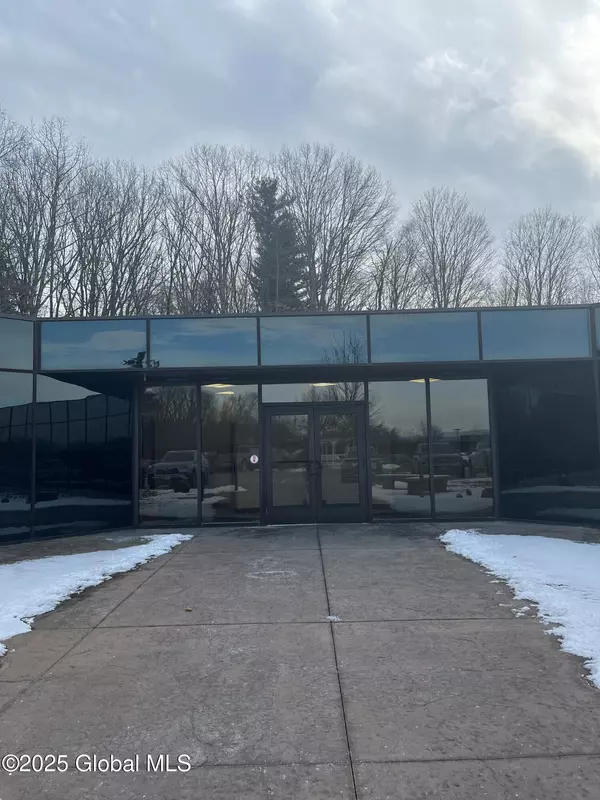 Ballston Spa, NY 12020,2903 Route 9