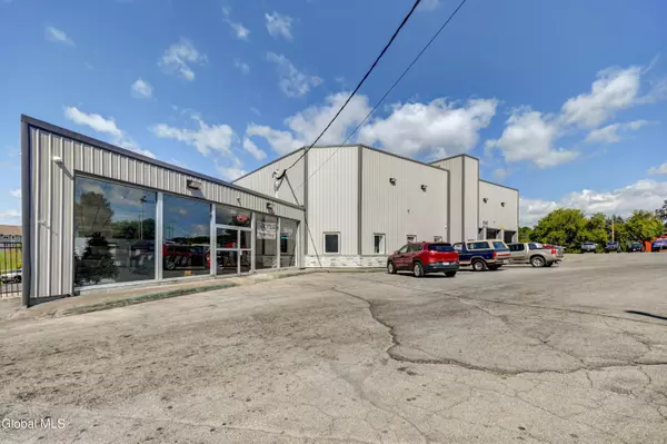 Johnstown, NY 12095,511 N Perry Street