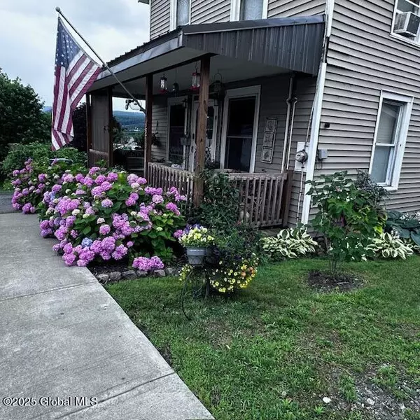 Port Henry, NY 12974,22 Rice Lane
