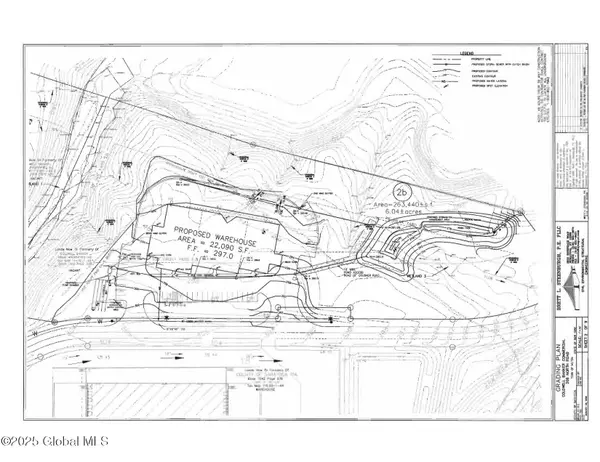 208 North Rd, Wilton, NY 12831