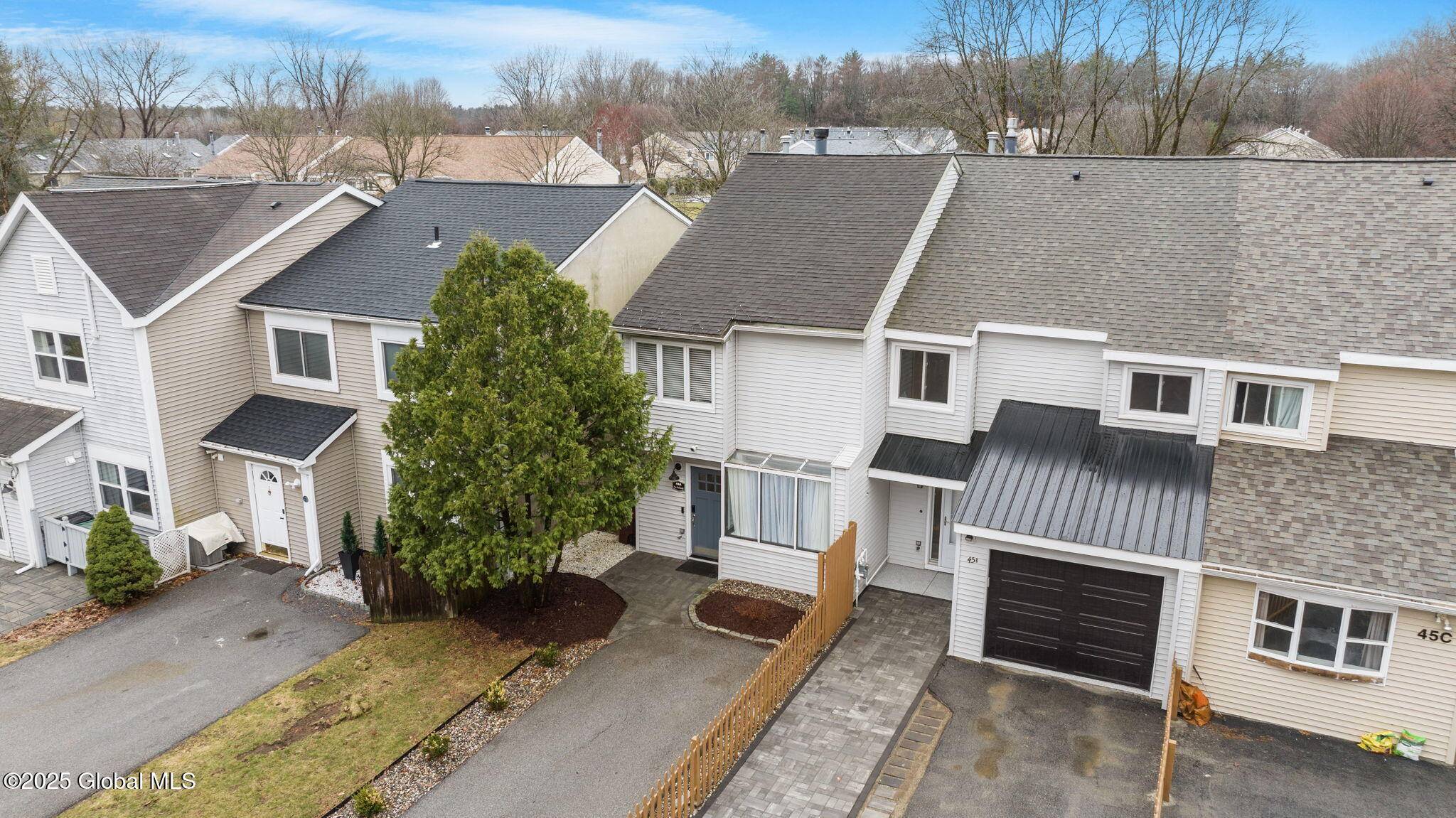 Saratoga Springs, NY 12866,45A White Farm Road