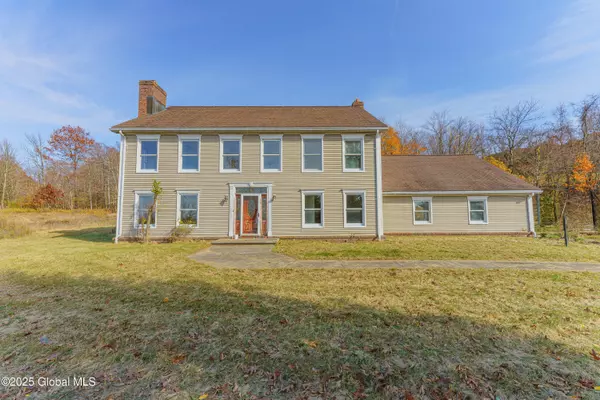 468 Snake Hill Road, Poestenkill, NY 12140