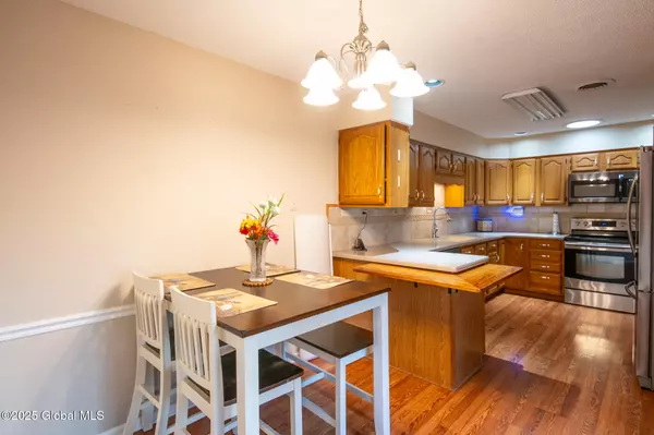 Queensbury, NY 12804,64 Crane Court