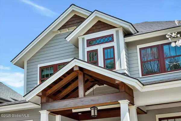 Saratoga Springs, NY 12866,20 Oak Ridge Boulevard