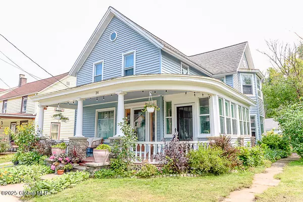 34 Elm Street, Nassau, NY 12123