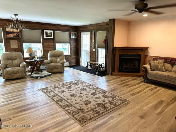 Hartford, NY 12838,7764 State Route 40