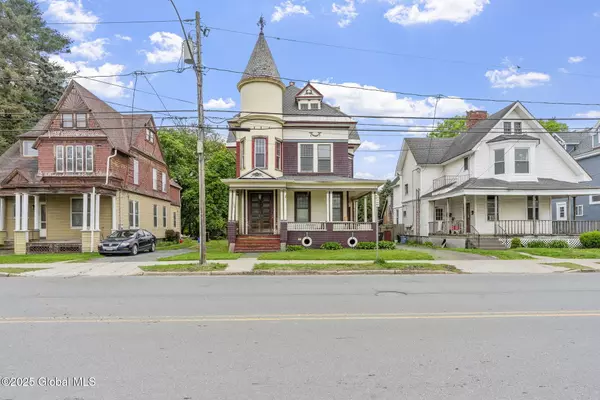 Troy, NY 12182,842 2nd Avenue