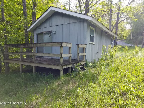 Richmondville, NY 12149,297 Podpadic Road