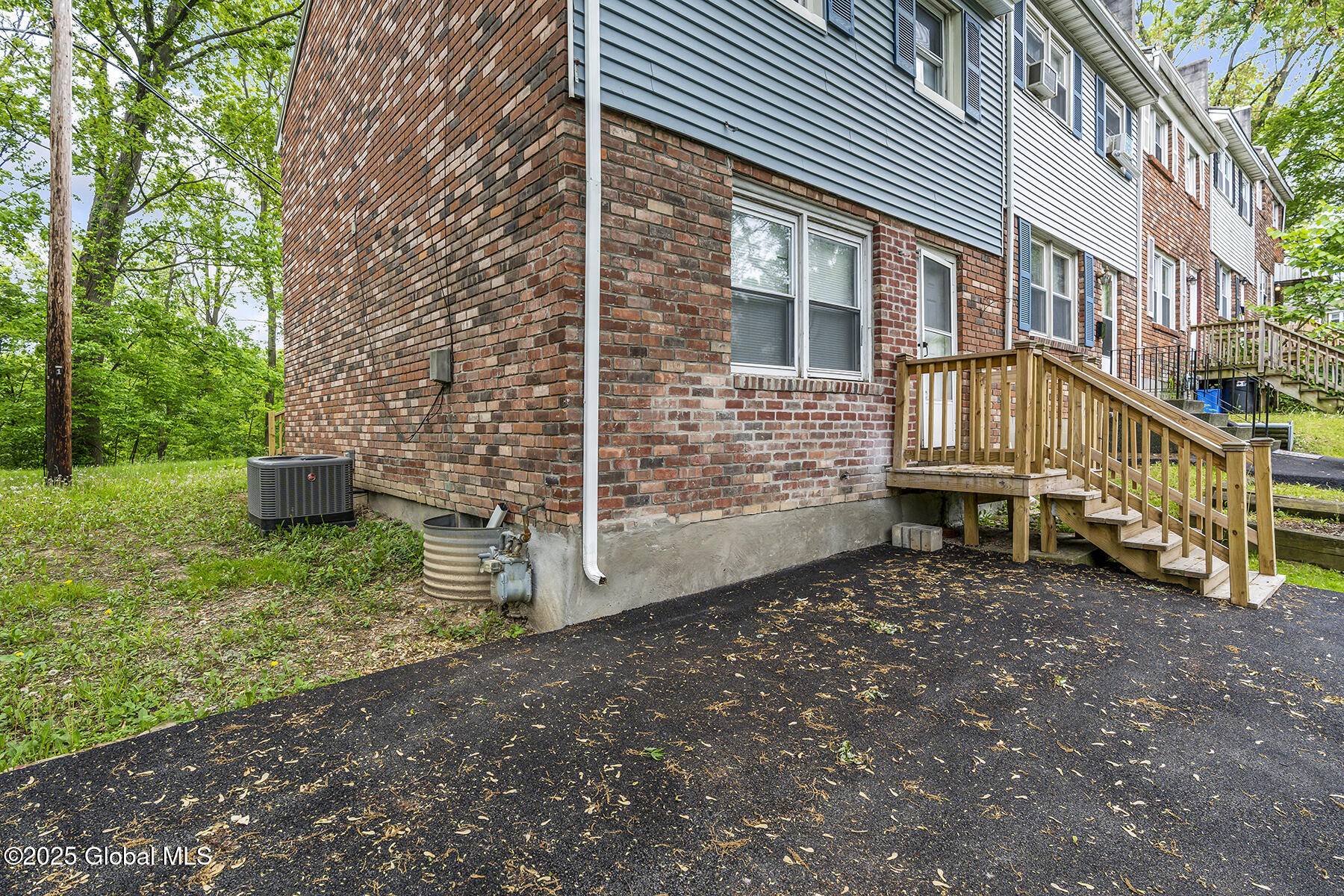 Albany, NY 12202,98 Mount Hope Drive