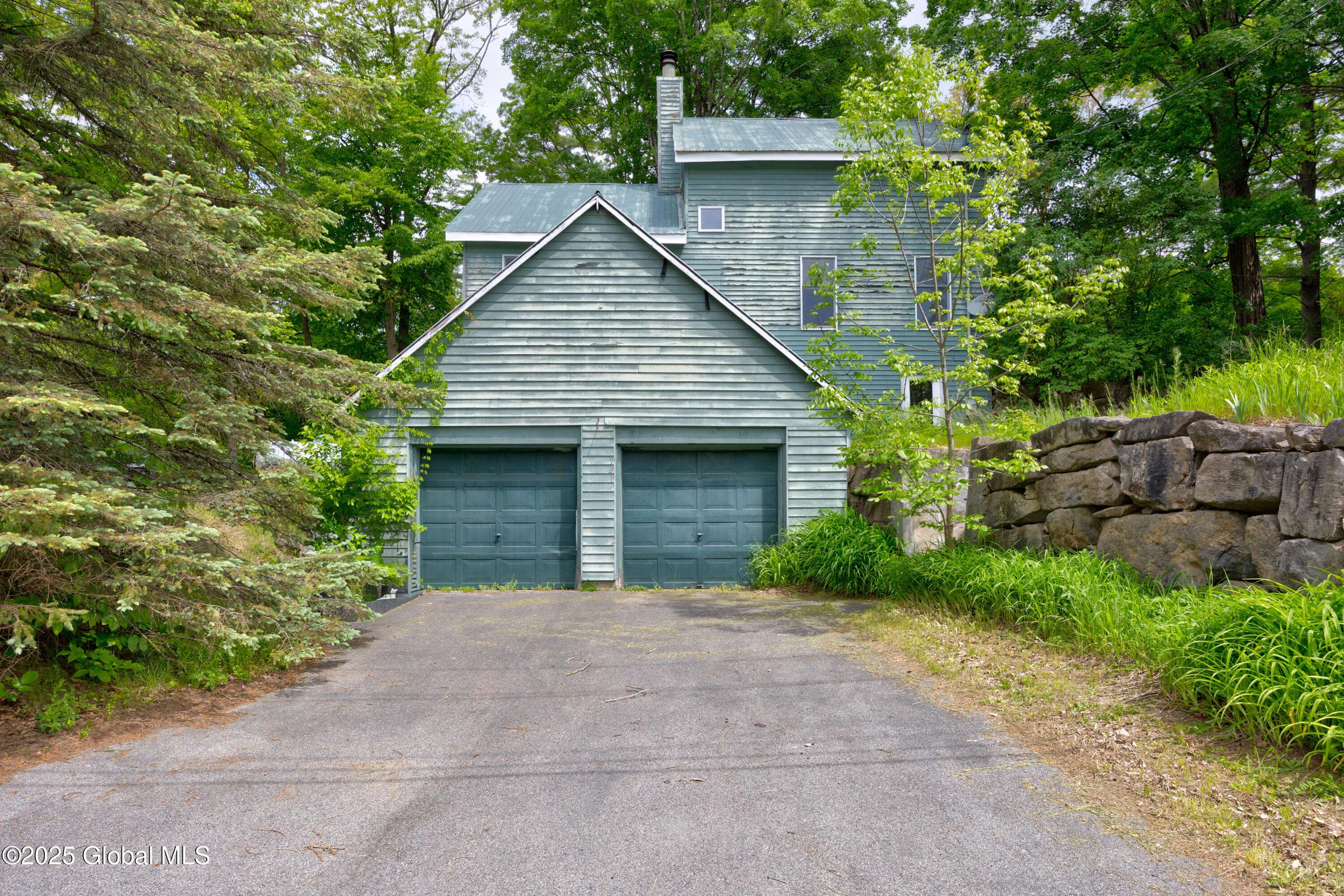 921 Route 29, Milton, NY 12863