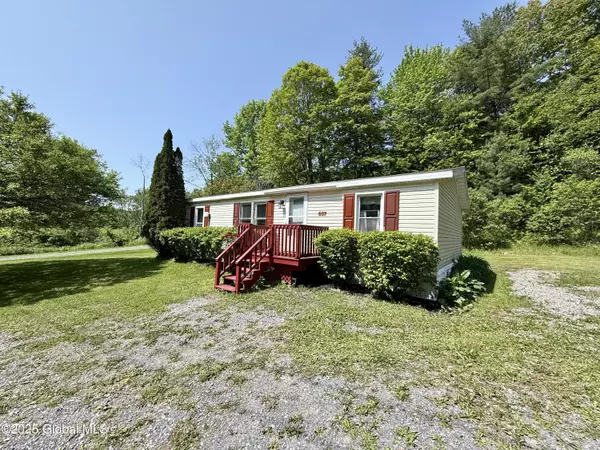 637 State Highway 309, Gloversville, NY 12078