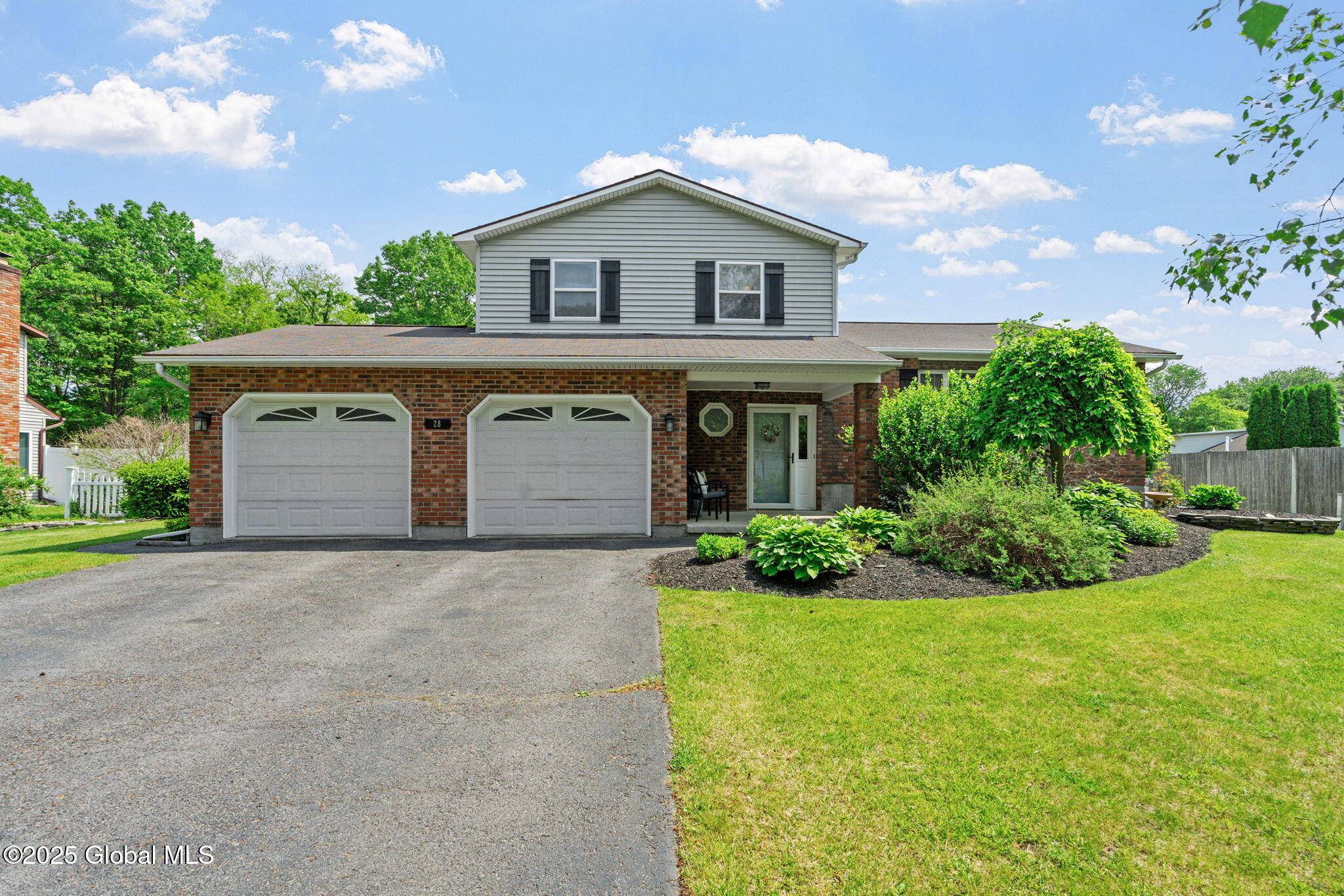 28 Elizabeth Drive, New Scotland, NY 12186
