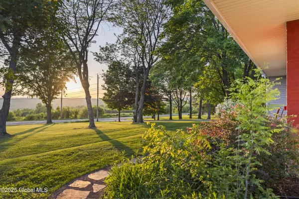 Glenville, NY 12302,399 Closson Road