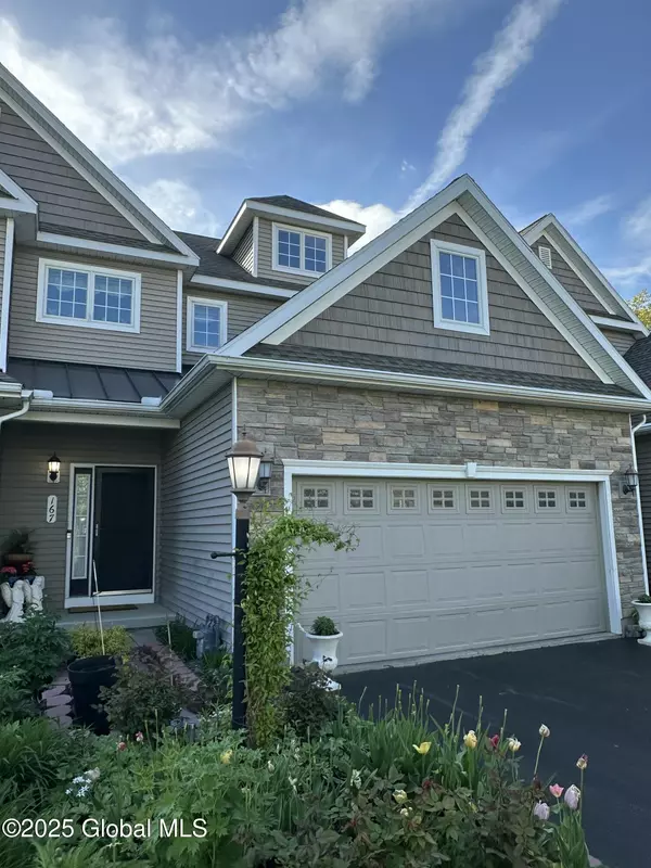 167 Fieldstone Drive, Niskayuna, NY 12304