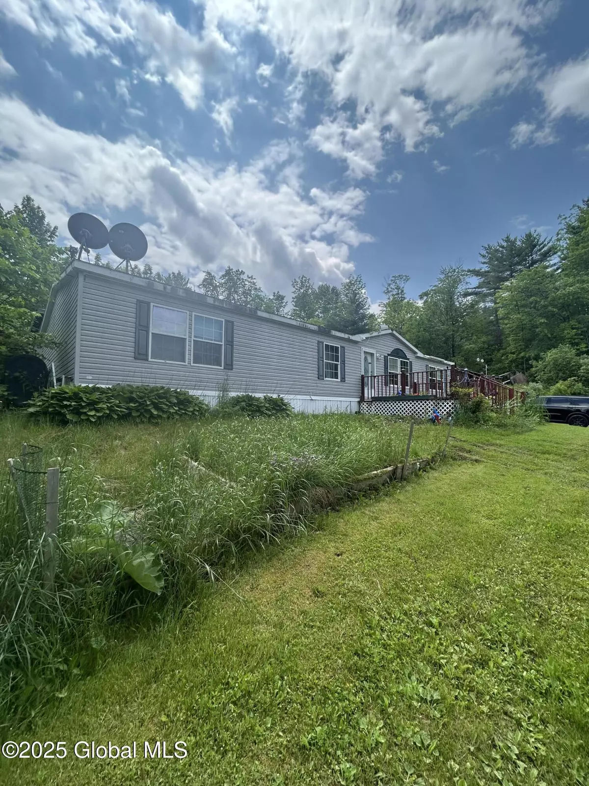 Moriah, NY 12960,2232 Ensign Pond Road