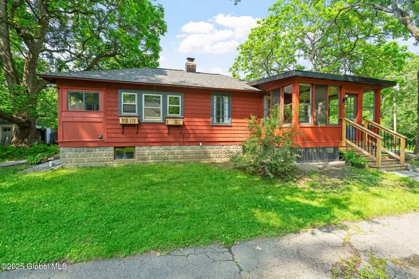 Ballston, NY 12019,33 Westside Drive