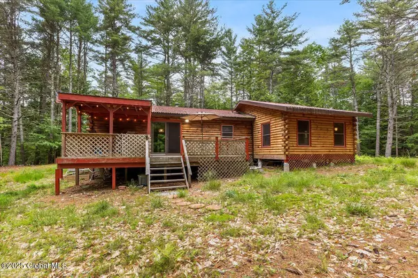 Hadley, NY 12822,296 Parker Road