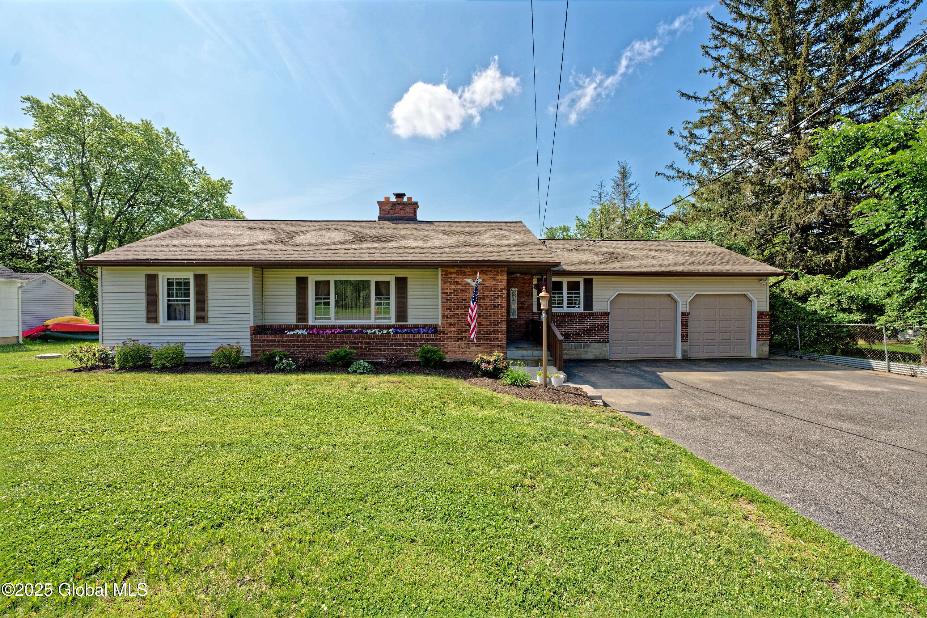 26 Church Hill Road, Halfmoon, NY 12188