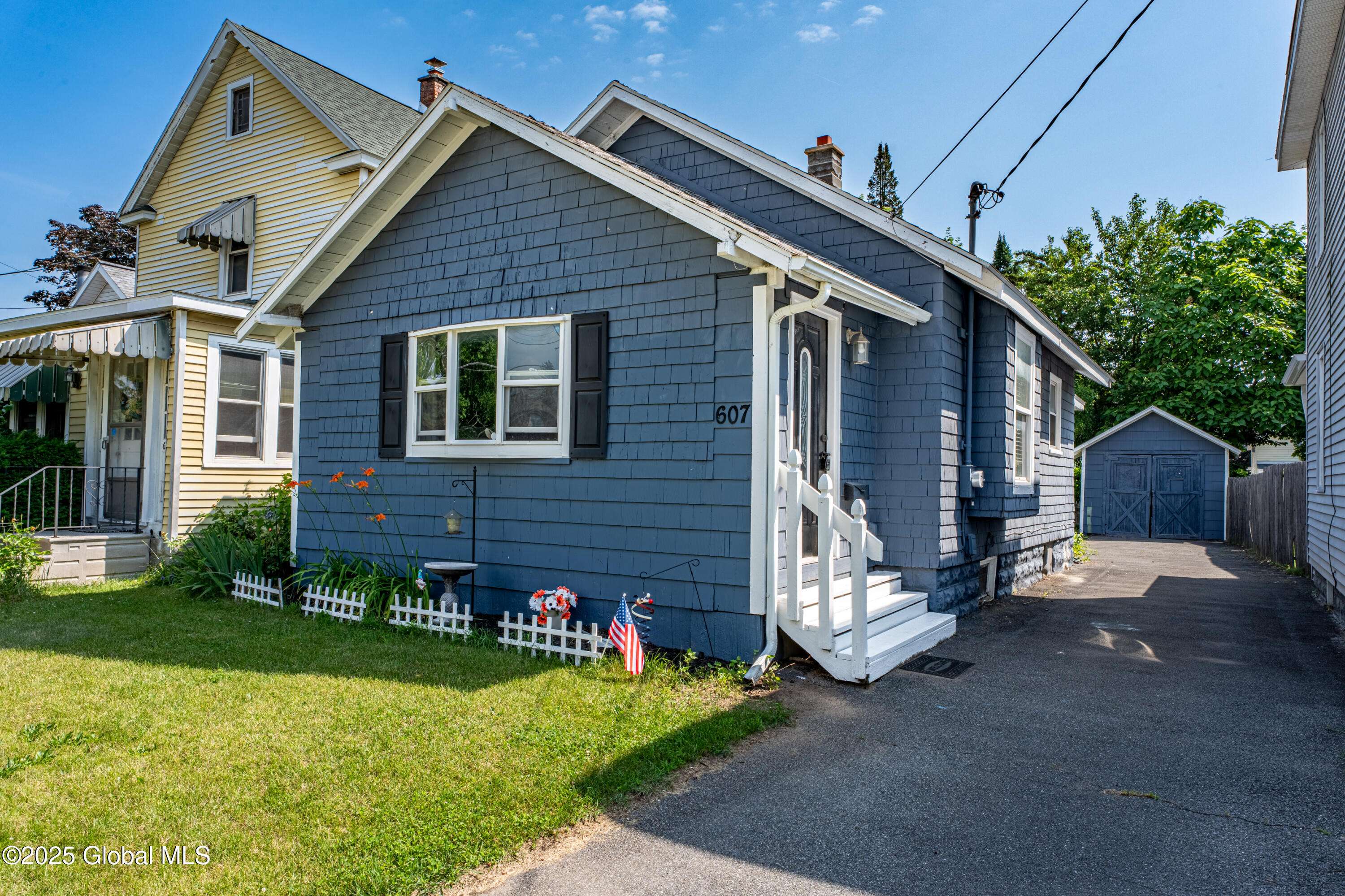 607 Cramer Avenue, Rotterdam, NY 12303