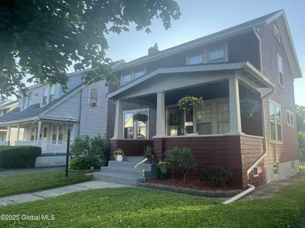 1137 Sumner Avenue, Schenectady, NY 12309