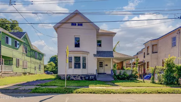136 Bleecker Street, Gloversville, NY 12078