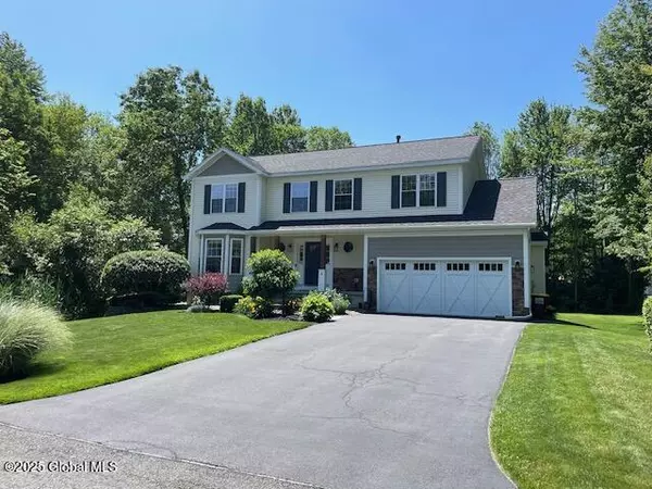6 Patroon Way, Halfmoon, NY 12065