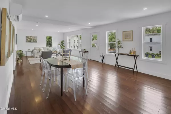 Hoosick Falls, NY 12090,23 Cummings Street