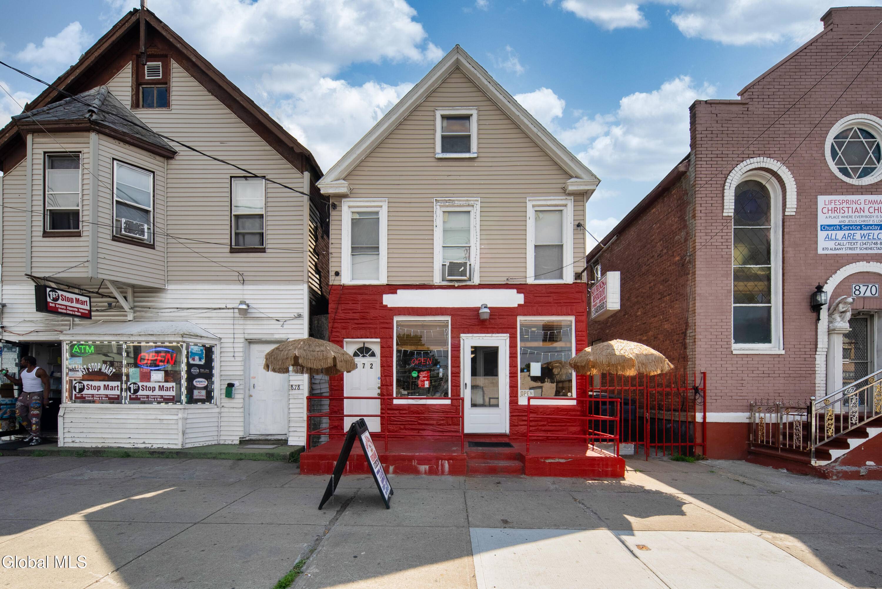 872 Albany Street, Schenectady, NY 12307