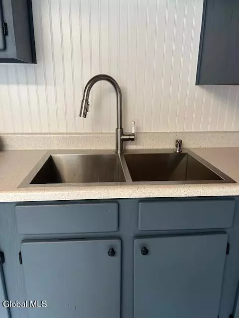 Nassau, NY 12062,25 Dunham Hollow Road