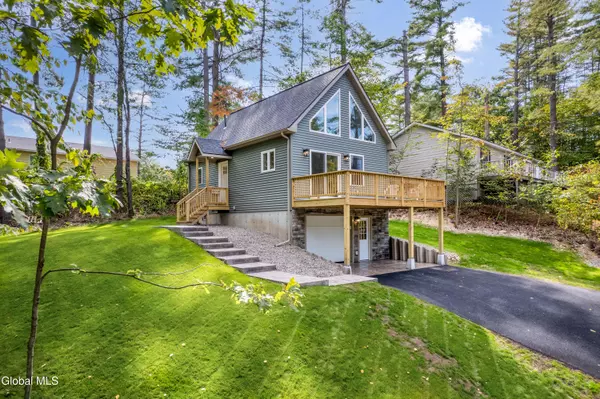 46 Mountain Road, Hadley, NY 12835