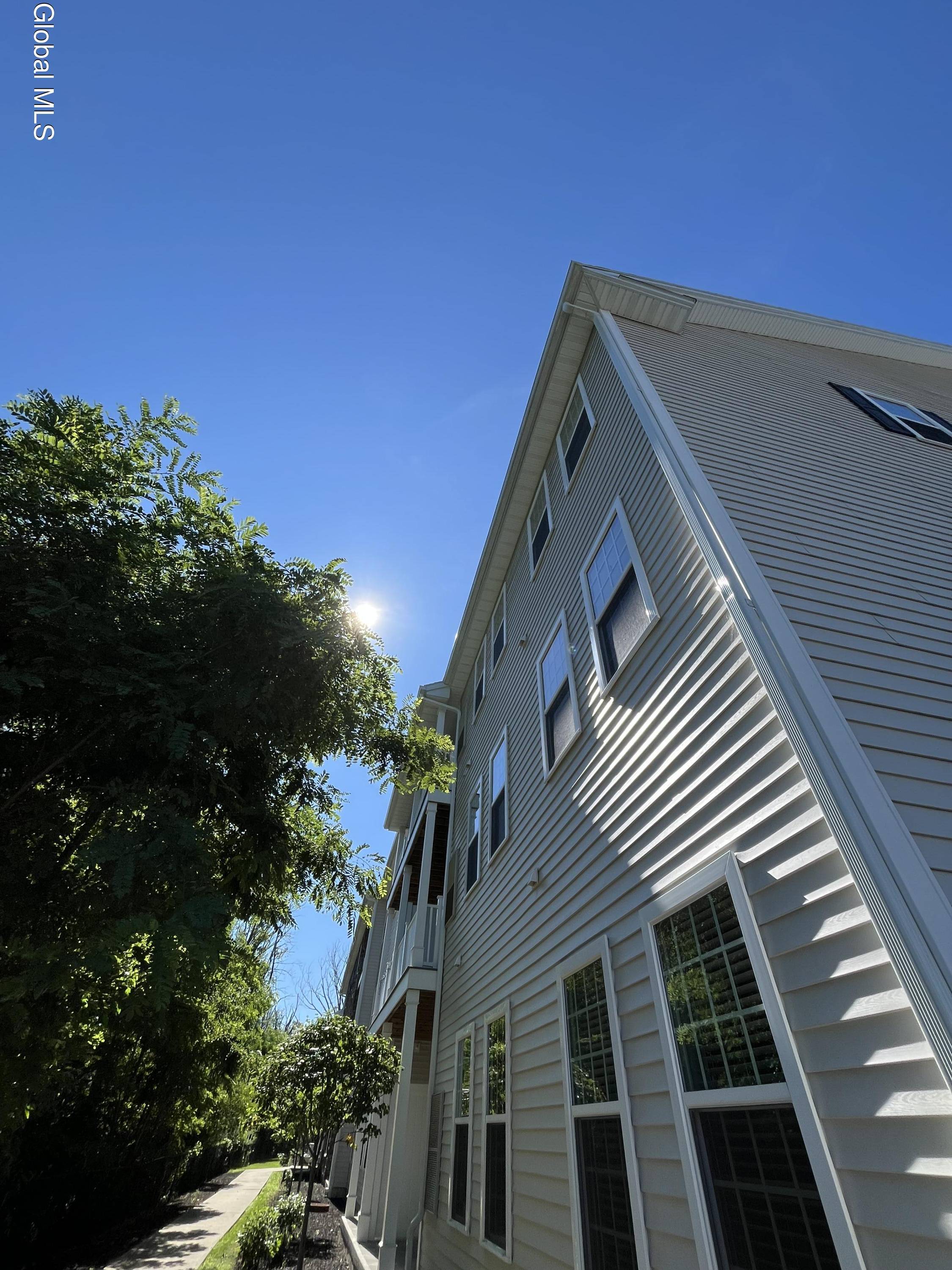 4 Broom Shop Lane #201, Colonie, NY 12110
