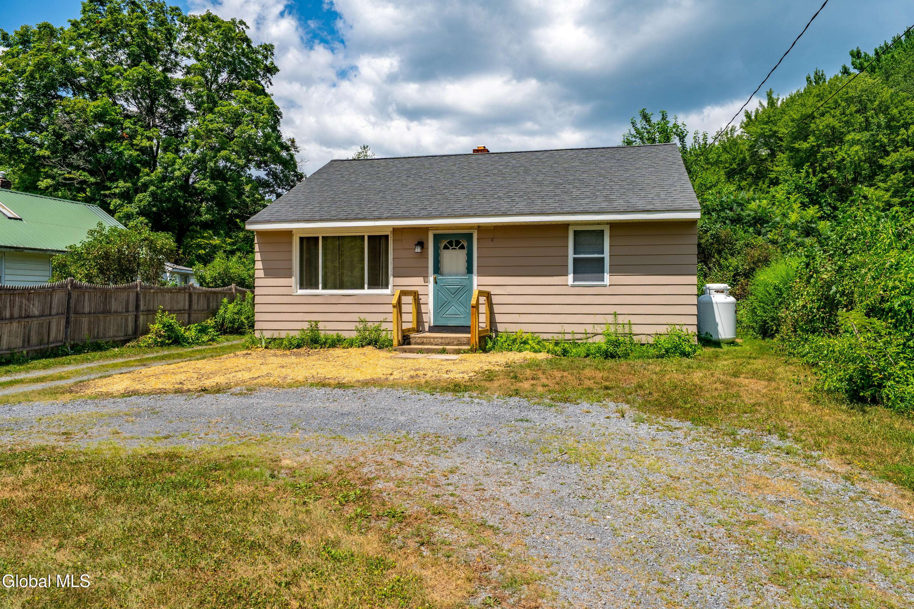 90 Unionville Feura Bush Road, New Scotland, NY 12067