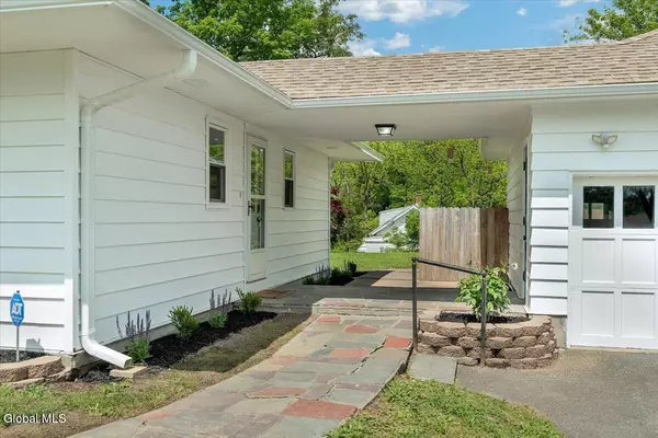 Hudson, NY 12534,55-59 Fairview Avenue