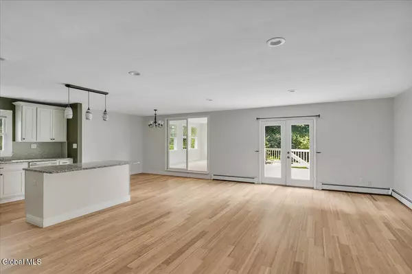 Kinderhook Village, NY 12106,95 Albany Avenue