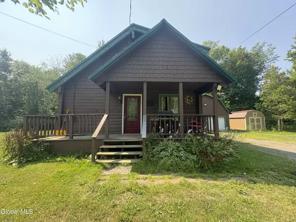 58 Wolcott Road, Crown Point, NY 12928