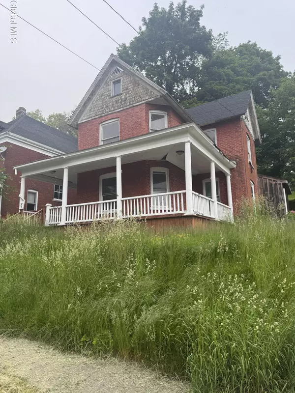 21 Monroe Street, St Johnsville, NY 13452