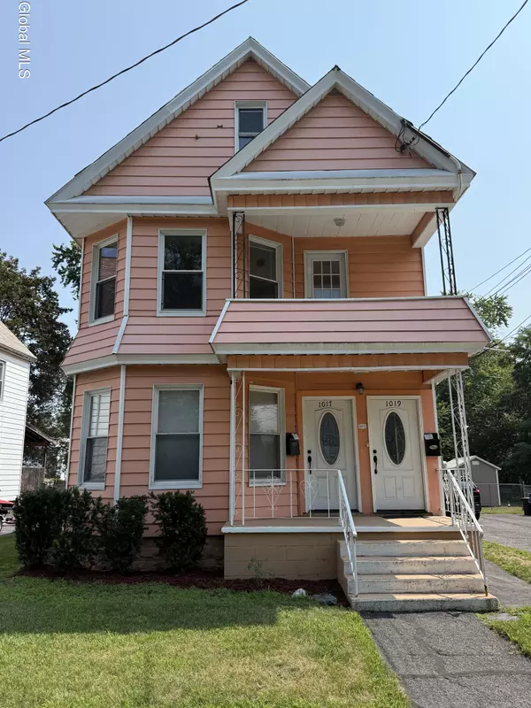 1017 Hegeman Street #1st Floor, Schenectady, NY 12306