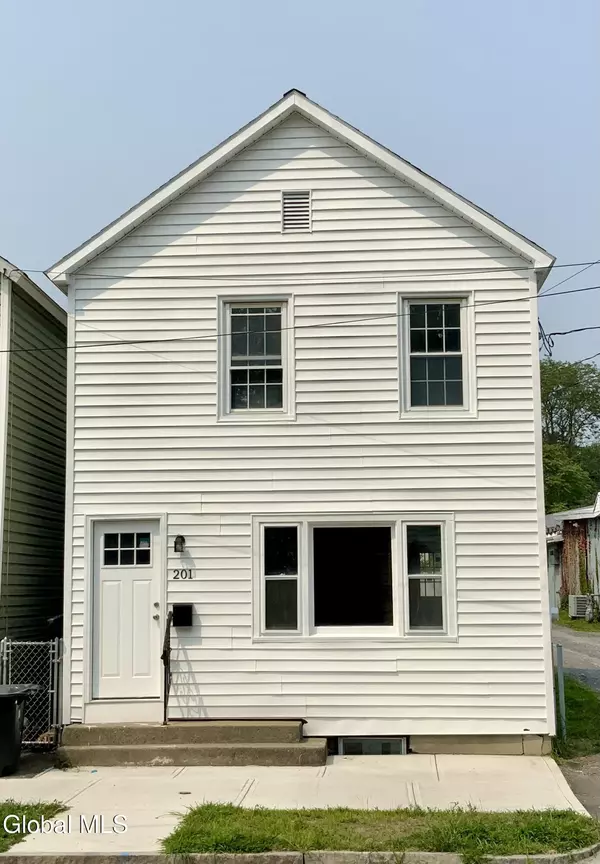 201 15th Street, Watervliet, NY 12189