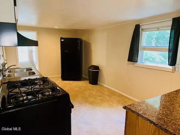 Brunswick, NY 12180,253 N Lake Avenue