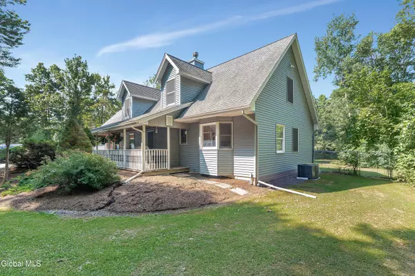 23 Lyons Lake Road, Nassau, NY 12123