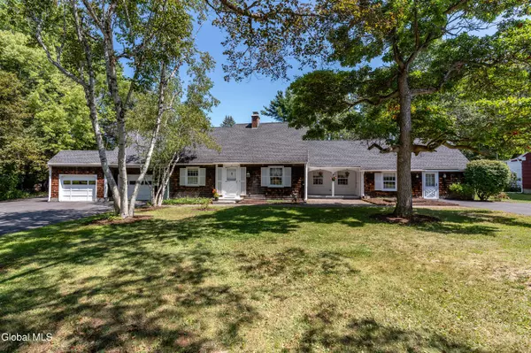 17 Morningside Drive, Bethlehem, NY 12054