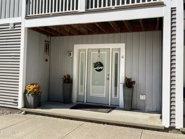 166 Jefferson Street #4, Saratoga Springs, Inside, NY 12866