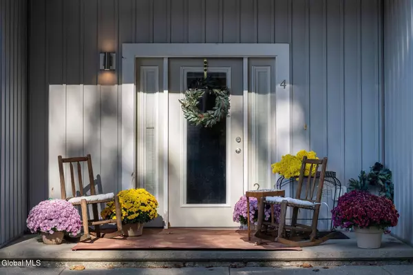 166 Jefferson Street #4, Saratoga Springs, Inside, NY 12866