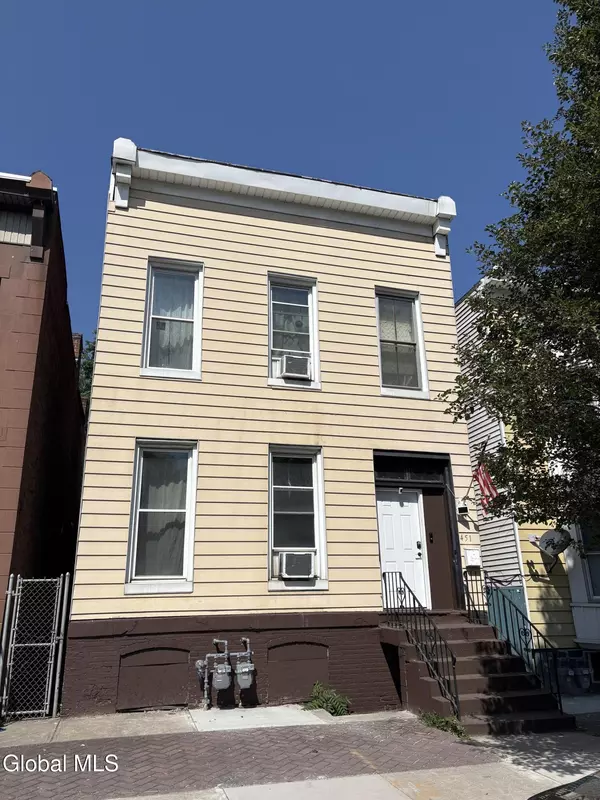 451 3rd Street, Troy, NY 12180
