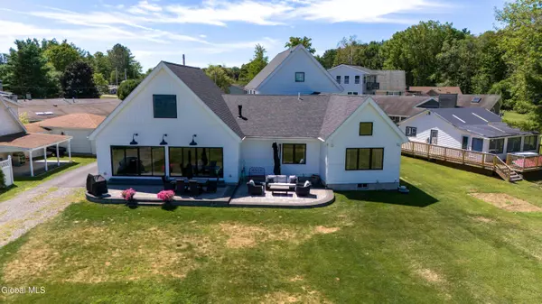 Mayfield, NY 12078,168 Priddle Pt Road