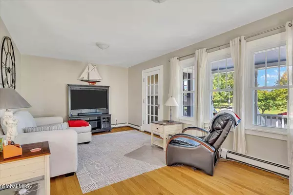 Albany, NY 12208,79 Academy Road