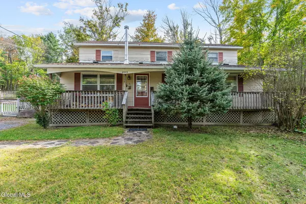 233 Maple Avenue, Duanesburg, NY 12053